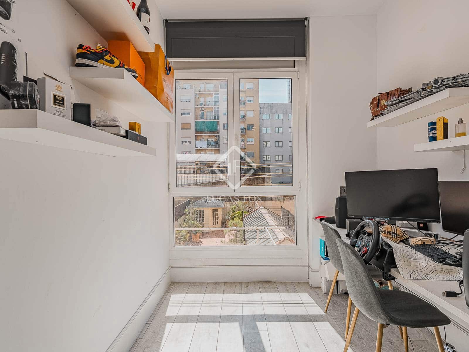 4 slaapkamer Appartement te koop in Barcelona stad - € 749.000 (Ref: 9207802)