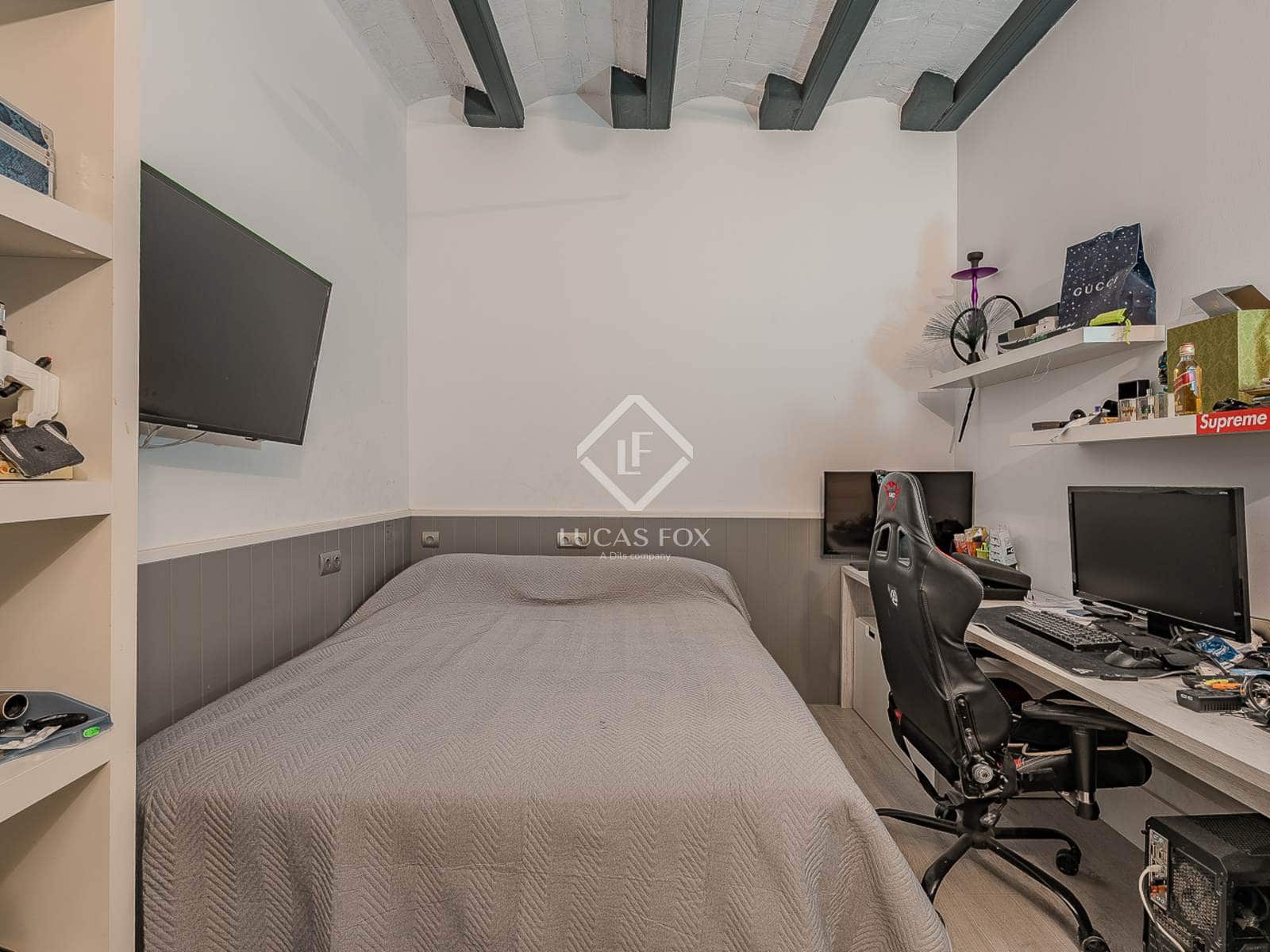 4 slaapkamer Appartement te koop in Barcelona stad - € 749.000 (Ref: 9207802)