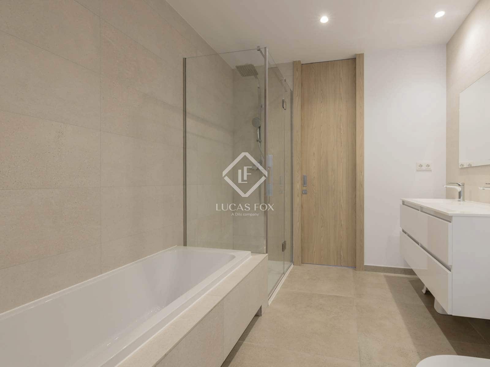 4 sypialnia Apartament na sprzedaż w Pozuelo de Alarcon z basenem - 3 500 000 € (Ref: 9207804)