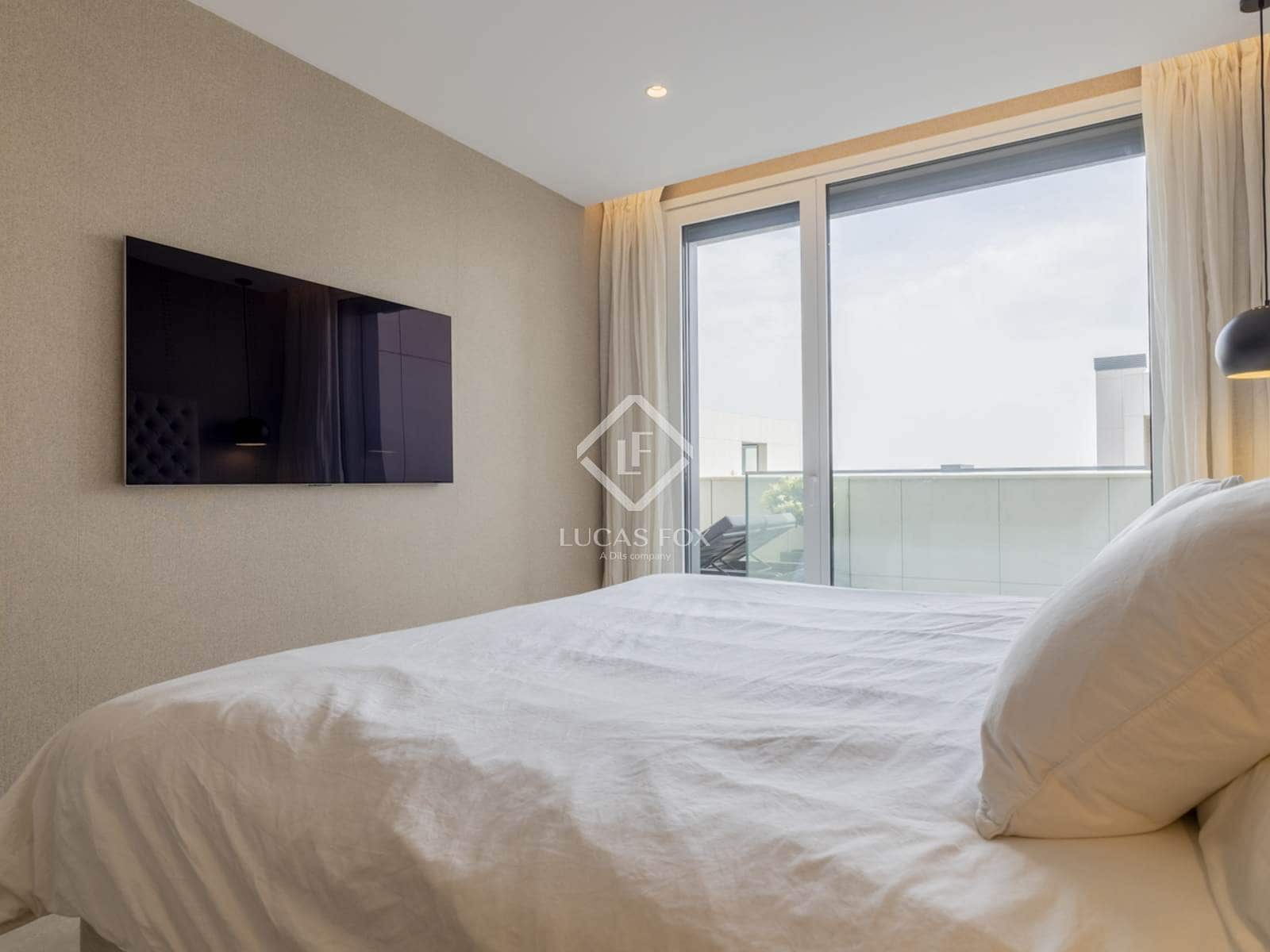 4 sypialnia Apartament na sprzedaż w Pozuelo de Alarcon z basenem - 3 500 000 € (Ref: 9207804)