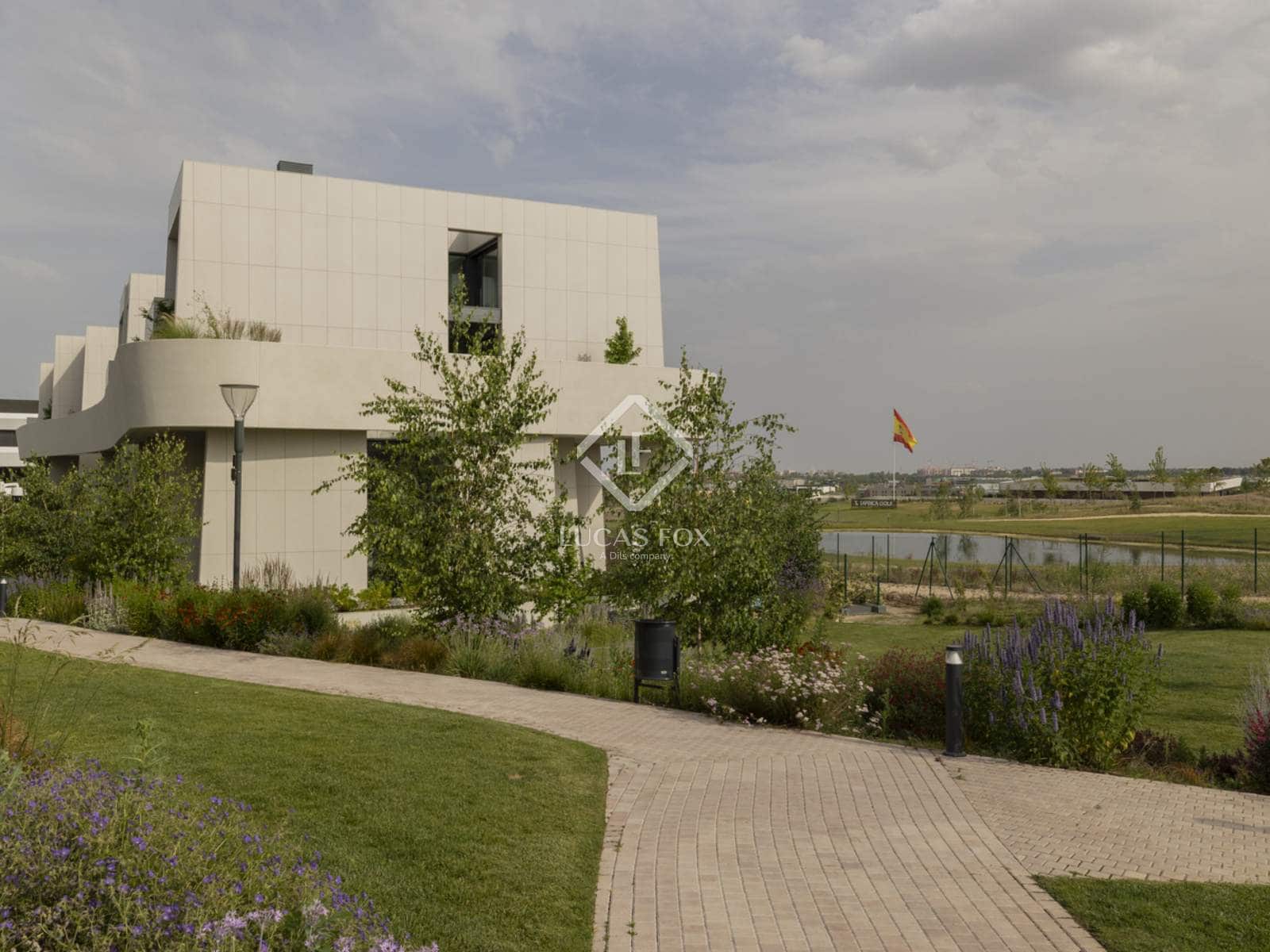 4 sypialnia Apartament na sprzedaż w Pozuelo de Alarcon z basenem - 3 500 000 € (Ref: 9207804)