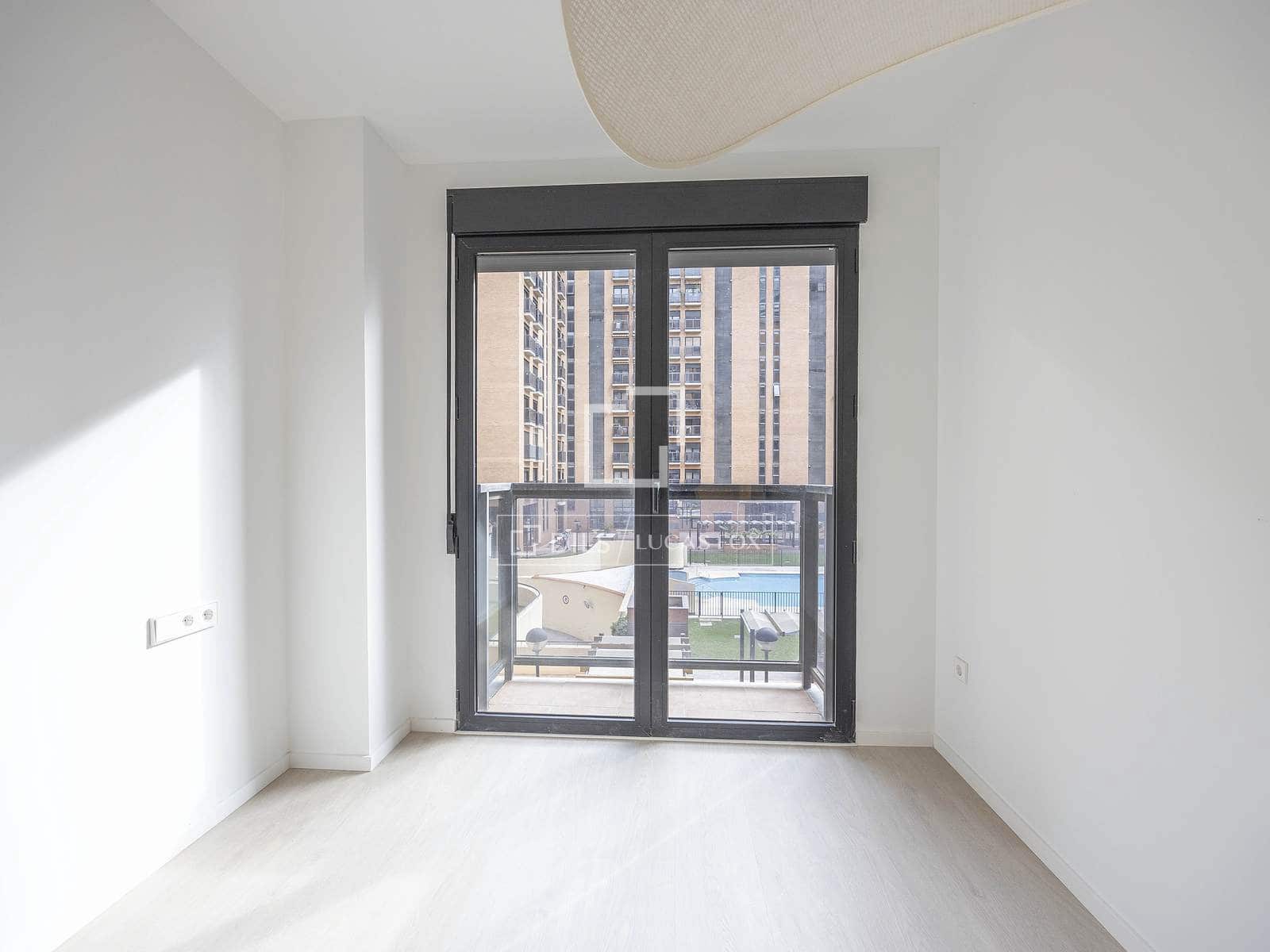 3 slaapkamer Appartement te koop in Valencia stad met zwembad garage - € 695.000 (Ref: 9207806)