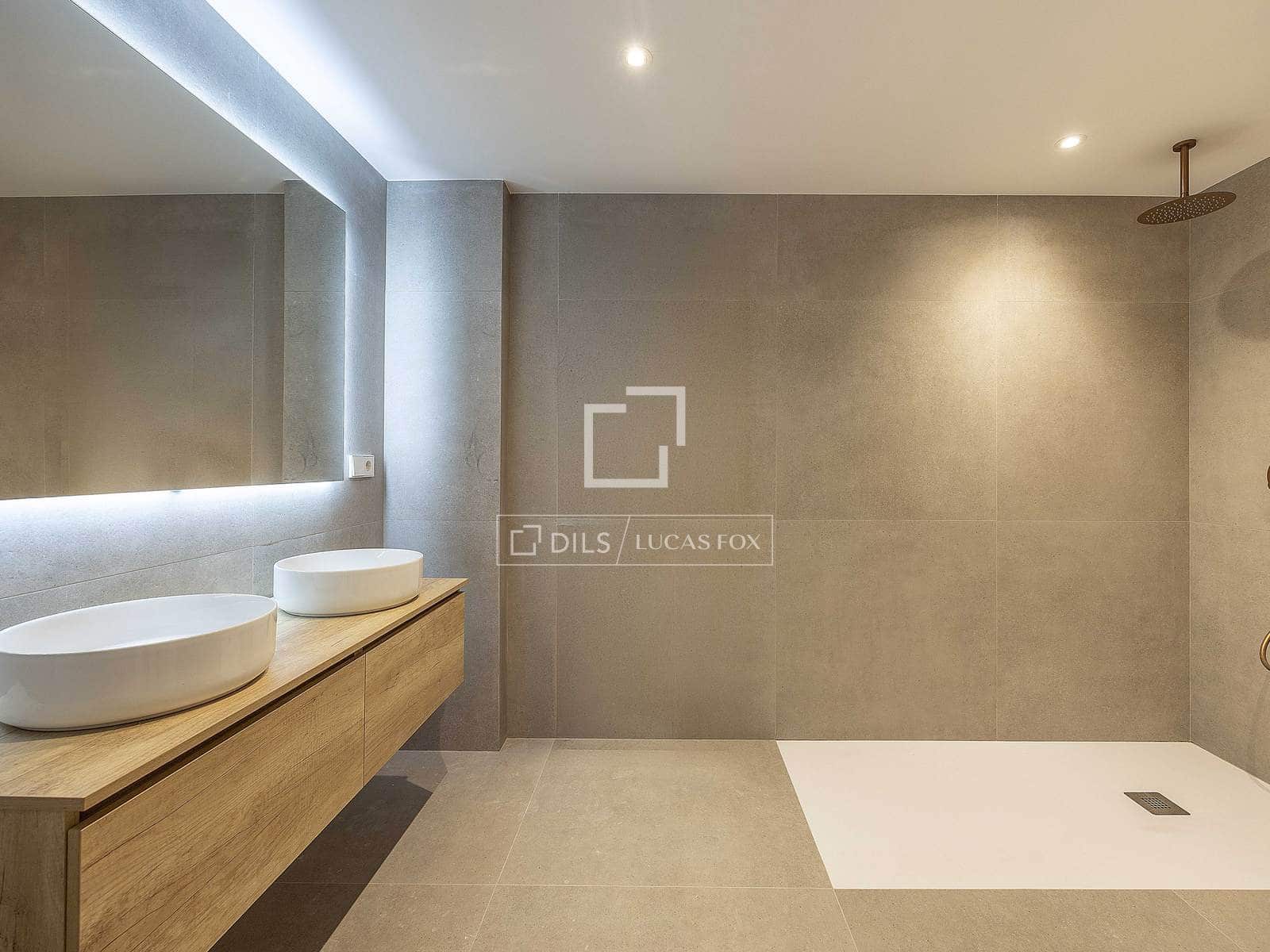 3 slaapkamer Appartement te koop in Valencia stad met zwembad garage - € 695.000 (Ref: 9207806)