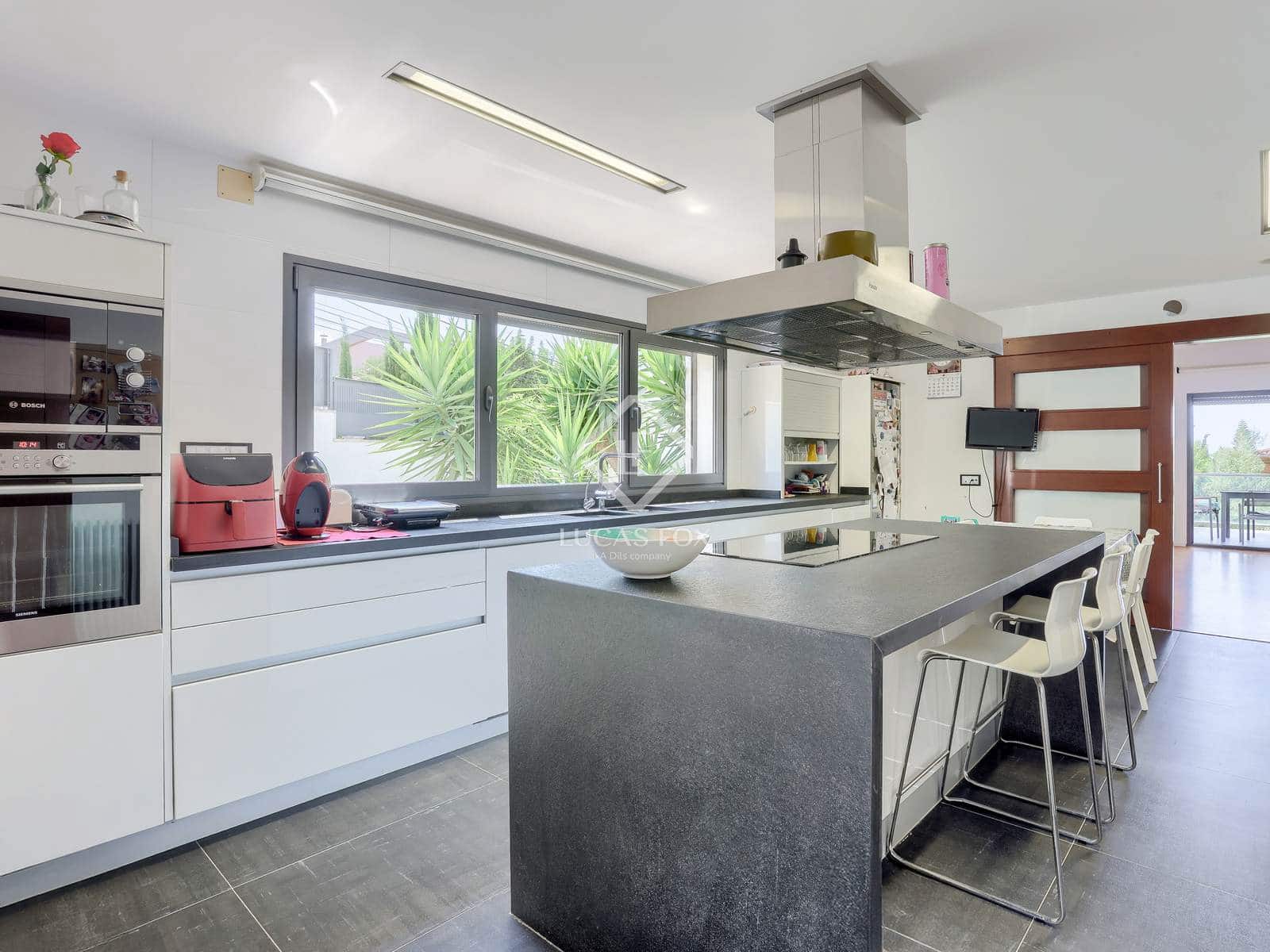 5 soveværelse Villa til salg i Sa Cabaneta / La Cabaneta med swimmingpool garage - € 1.690.000 (Ref: 9210460)