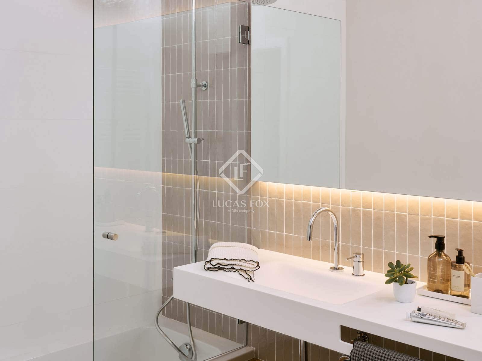 5 sypialnia Finka/Dom wiejski na sprzedaż w Pals z basenem garażem - 875 000 € (Ref: 9211039)