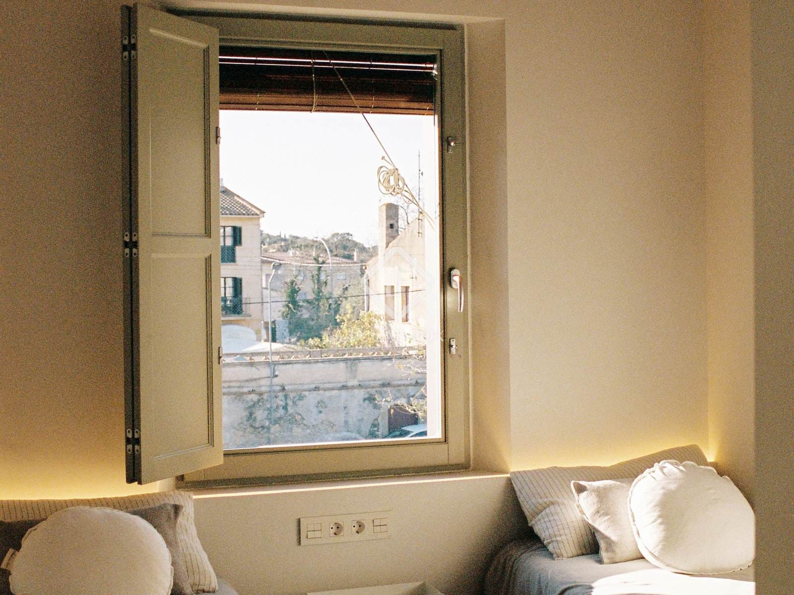 5 sypialnia Finka/Dom wiejski na sprzedaż w Pals z basenem garażem - 875 000 € (Ref: 9211039)