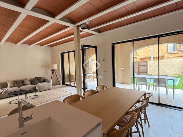 3 soveværelse Finca/Landehus til salg i Pals med swimmingpool - € 715.000 (Ref: 9211040)