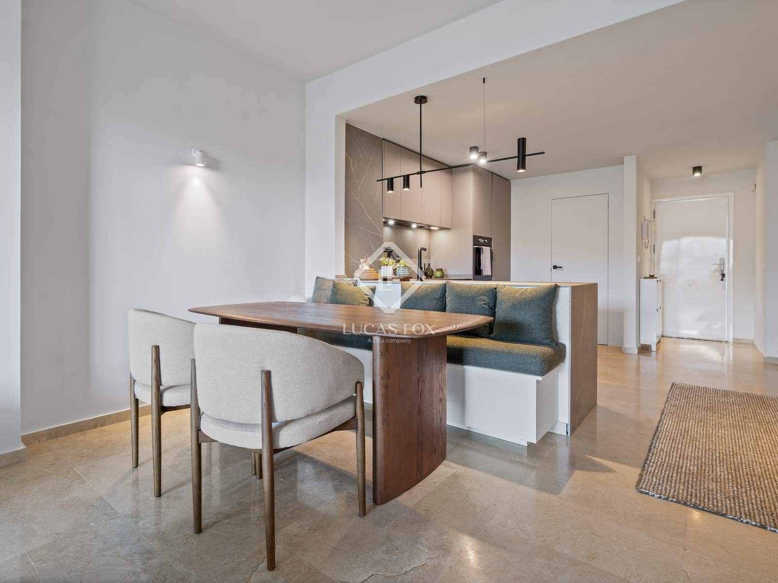 Apartamento de 2 habitaciones en Sotogrande en venta con piscina garaje - 389.000 € (Ref: 9211404)