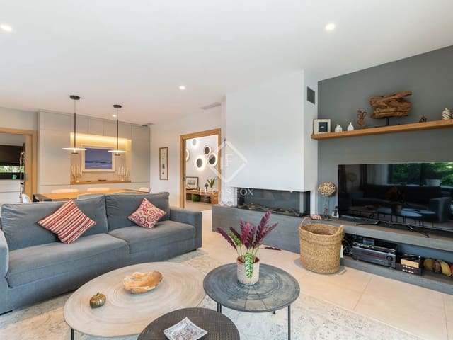 5 slaapkamer Villa te koop in Valldoreix, Sant Cugat del Vallès met garage - € 1.950.000 (Ref: 9211406)