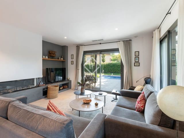 5 slaapkamer Villa te koop in Valldoreix, Sant Cugat del Vallès met garage - € 1.950.000 (Ref: 9211406)