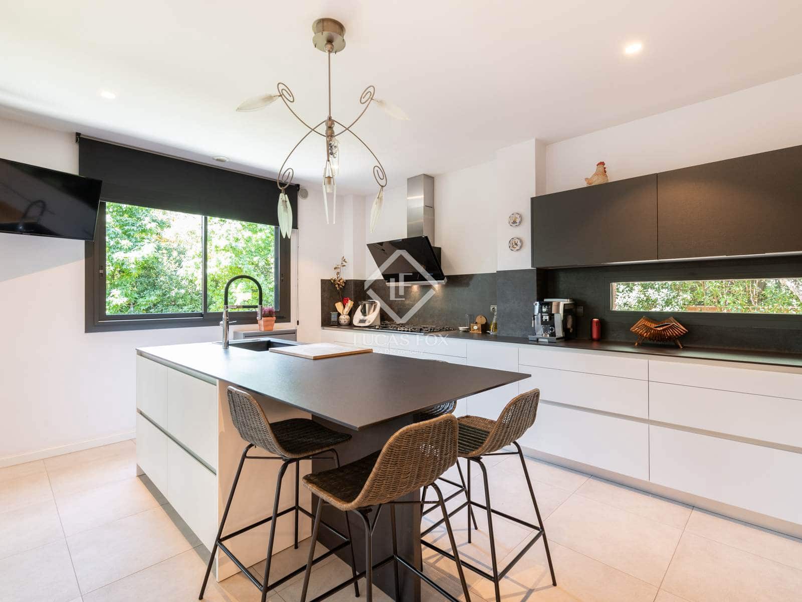 5 soveværelse Villa til salg i Valldoreix med garage - € 1.950.000 (Ref: 9211406)