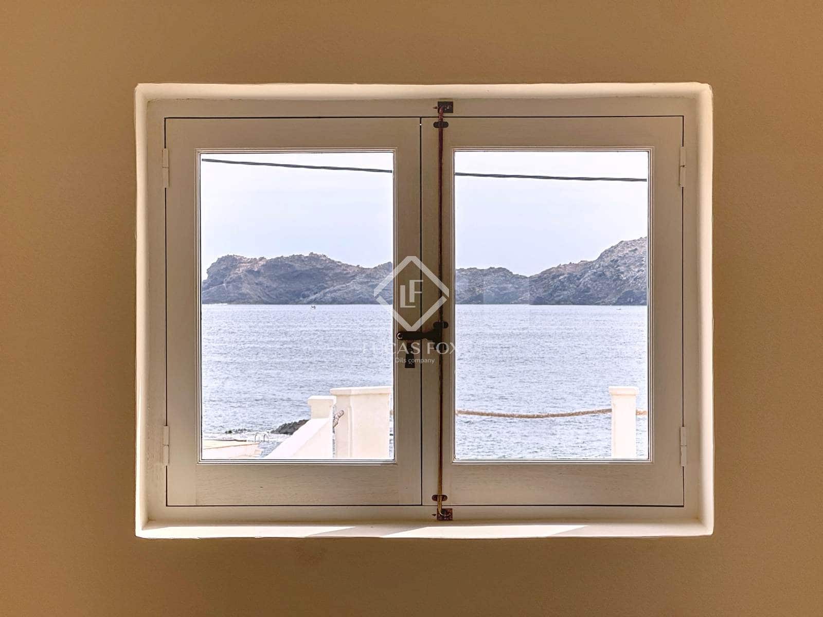 2 soverom Villa til salgs i Mahon / Mao med garasje - € 1 450 000 (Ref: 9211639)