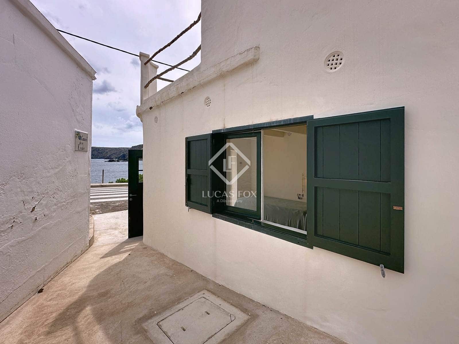 2 soverom Villa til salgs i Mahon / Mao med garasje - € 1 450 000 (Ref: 9211639)