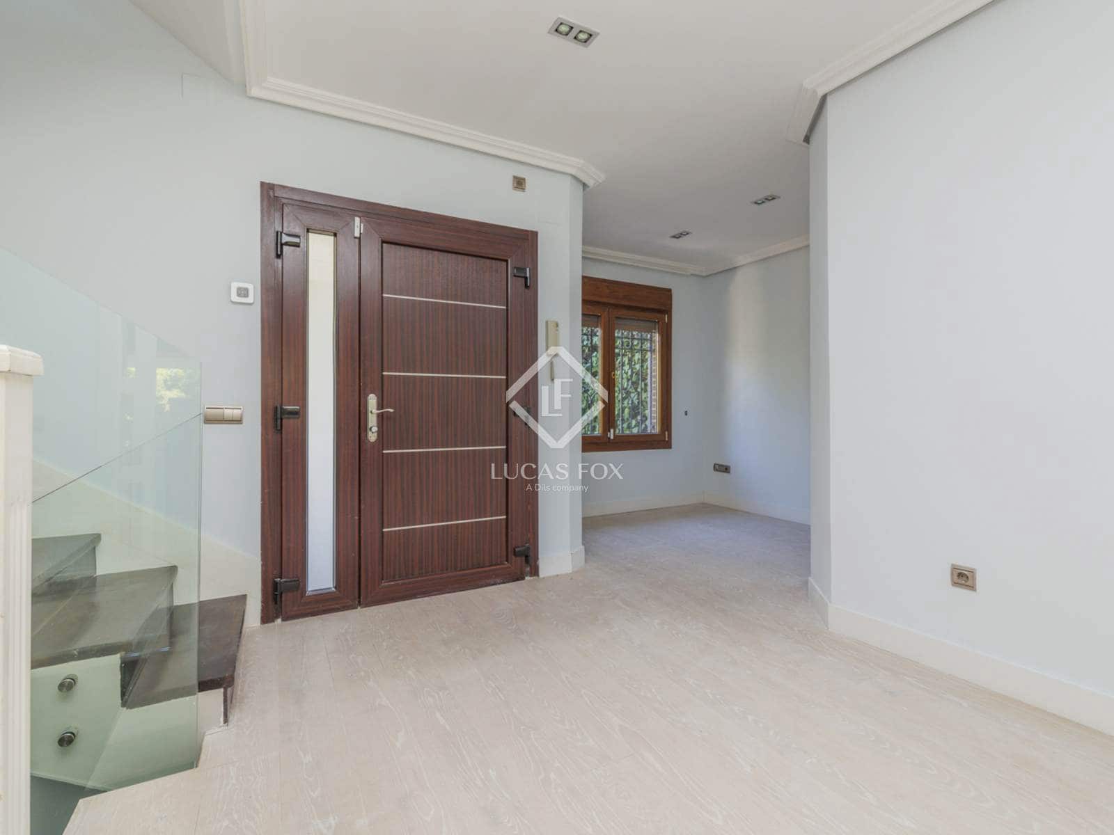 6 sypialnia Willa do wynajęcia w Las Rozas de Madrid z garażem - 4 500 € (Ref: 9215789)