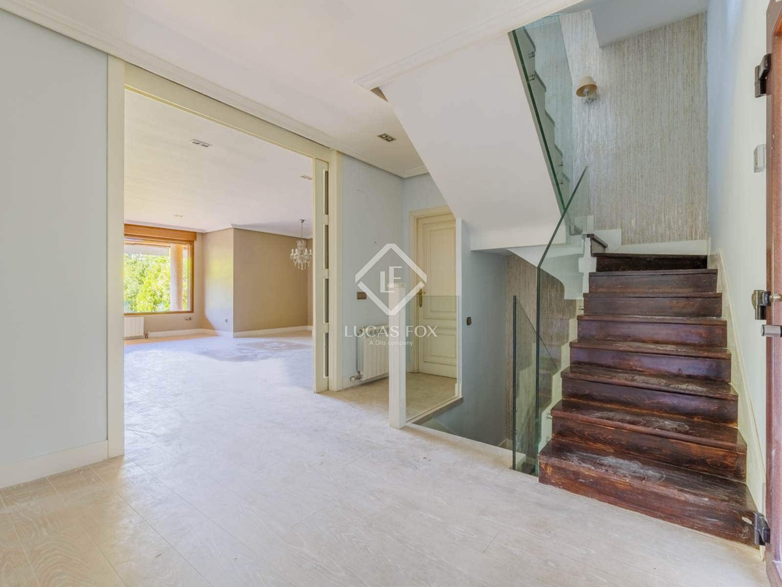 6 sypialnia Willa do wynajęcia w Las Rozas de Madrid z garażem - 4 500 € (Ref: 9215789)