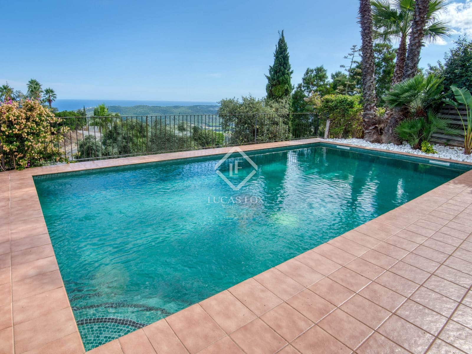 5 slaapkamer Villa te koop in Platja d'Aro met zwembad garage - € 1.050.000 (Ref: 9216373)