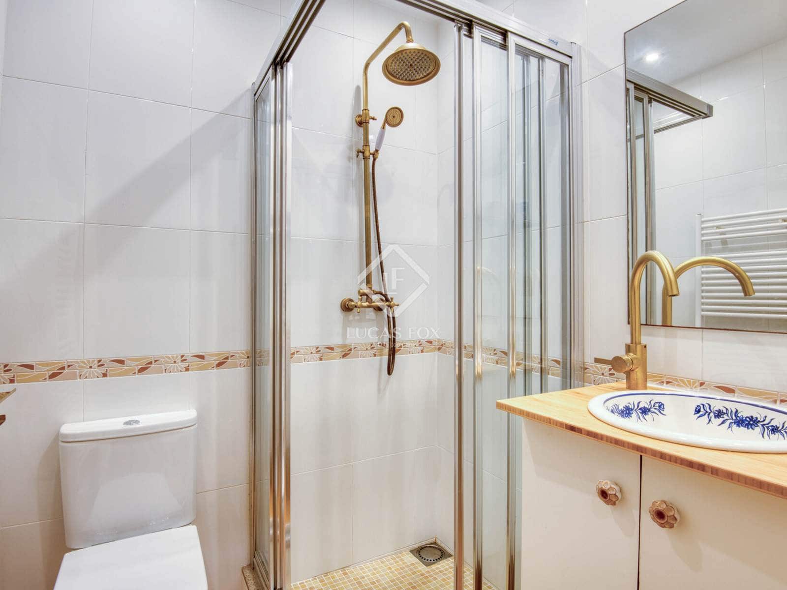 5 slaapkamer Villa te koop in Platja d'Aro met zwembad garage - € 1.050.000 (Ref: 9216373)