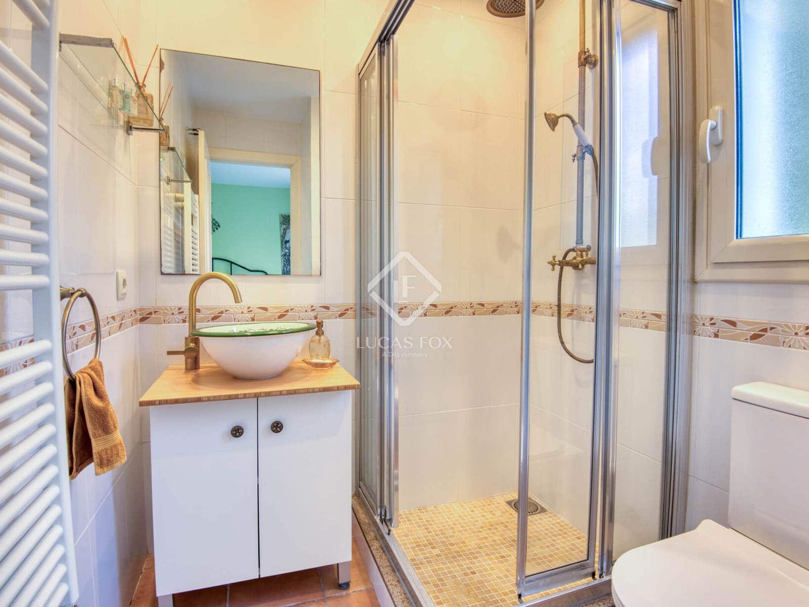 5 slaapkamer Villa te koop in Platja d'Aro met zwembad garage - € 1.050.000 (Ref: 9216373)