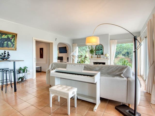 5 camera da letto Villa in vendita in Platja d'Aro, Castell-Platja d'Aro con piscina garage - 1.050.000 € (Rif: 9216373)