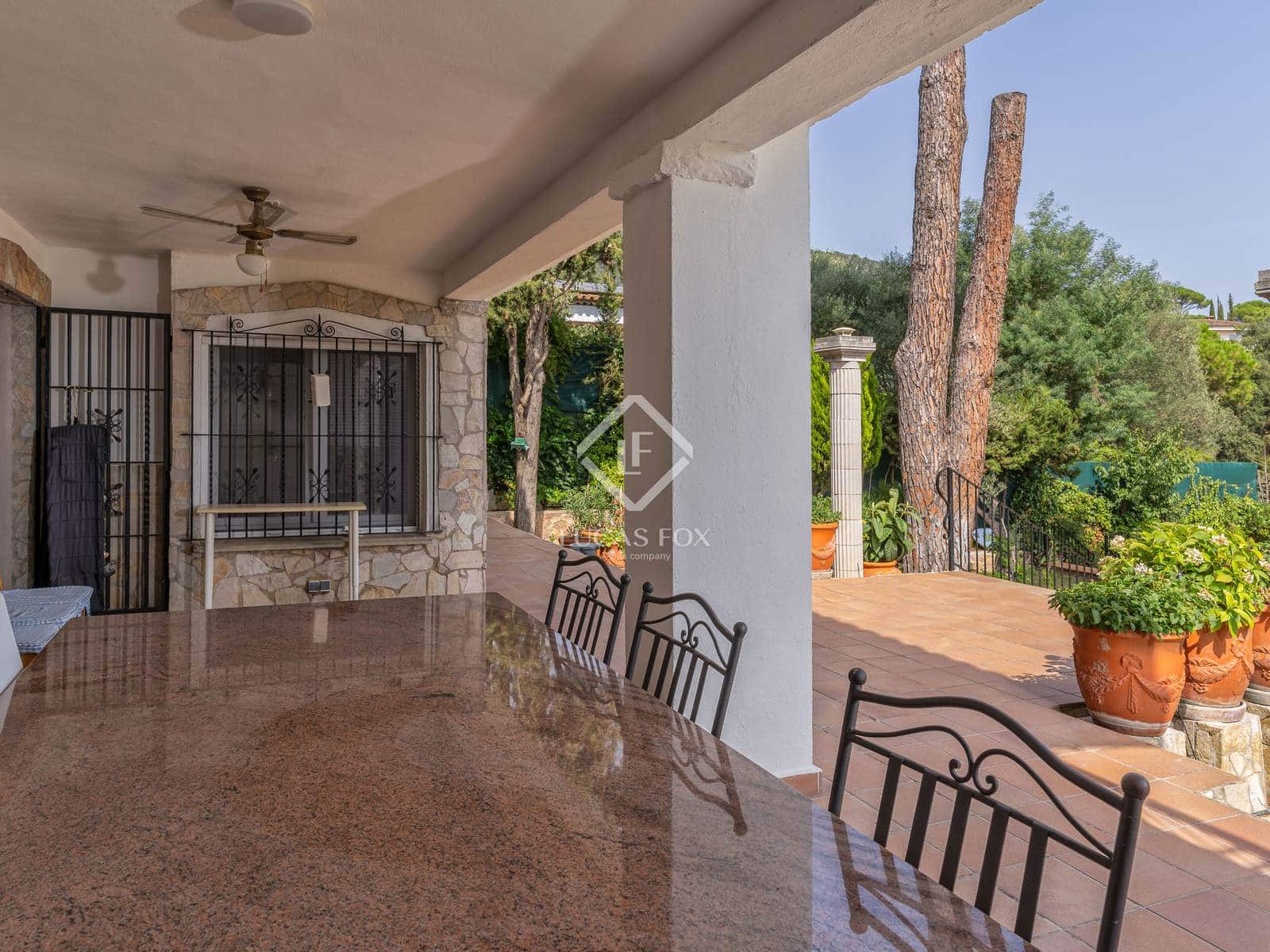 5 slaapkamer Villa te koop in Santa Cristina d'Aro met zwembad garage - € 895.000 (Ref: 9216374)