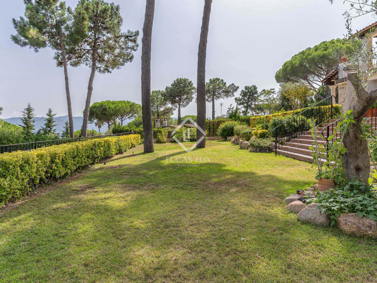 5 slaapkamer Villa te koop in Santa Cristina d'Aro met zwembad garage - € 895.000 (Ref: 9216374)