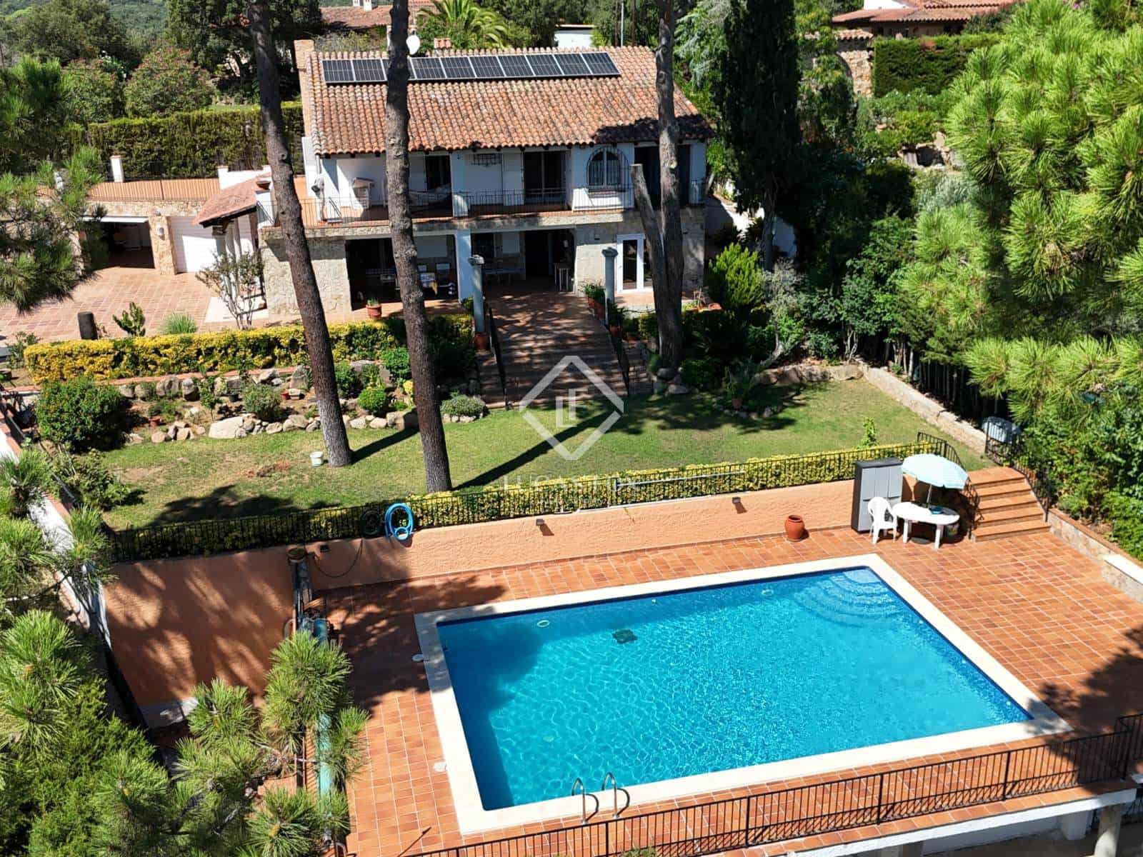5 slaapkamer Villa te koop in Santa Cristina d'Aro met zwembad garage - € 895.000 (Ref: 9216374)