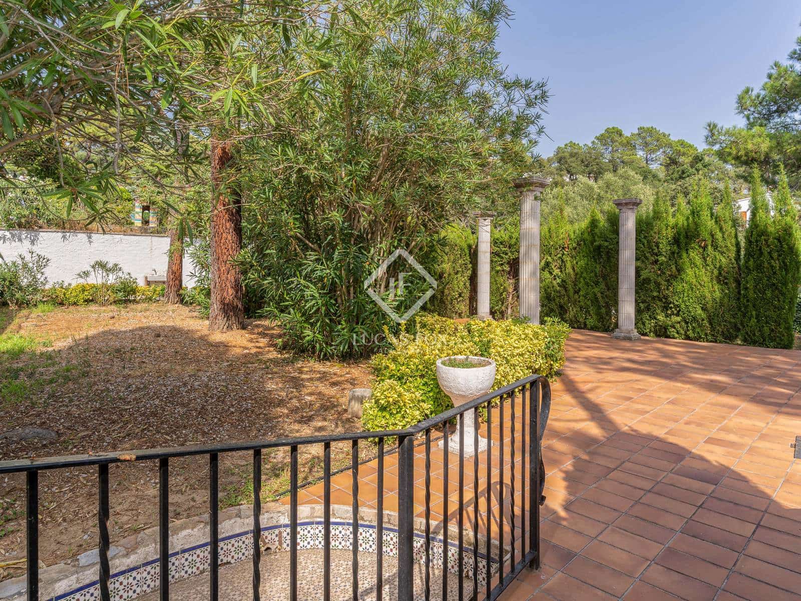 5 slaapkamer Villa te koop in Santa Cristina d'Aro met zwembad garage - € 895.000 (Ref: 9216374)