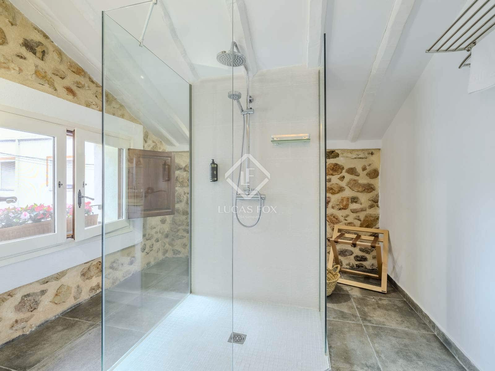 6 soverom Villa til salgs i Lliber - € 695 000 (Ref: 9216706)