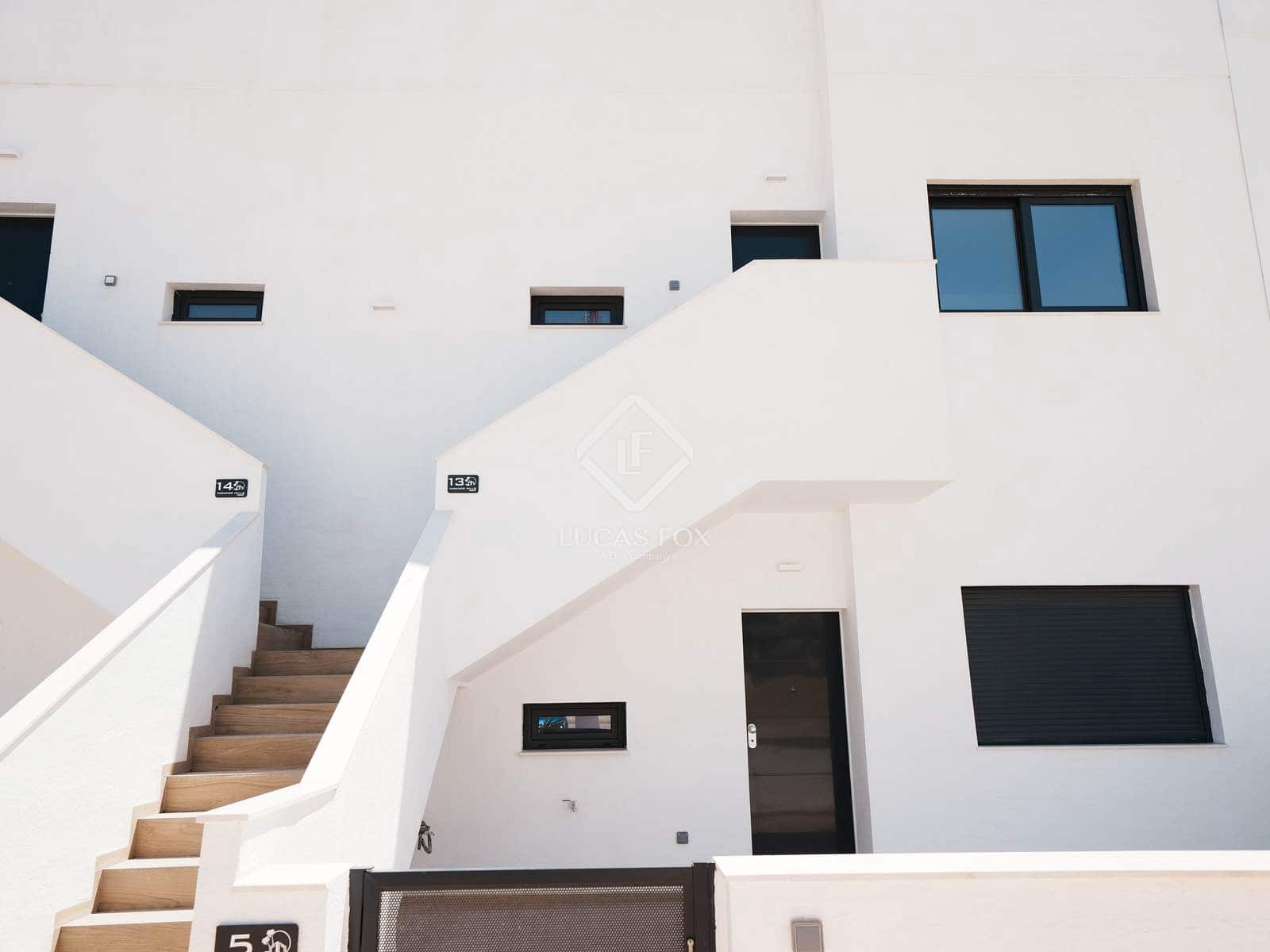 2 bedroom Villa for sale in Finestrat with pool garage - € 379,900 (Ref: 9216708)