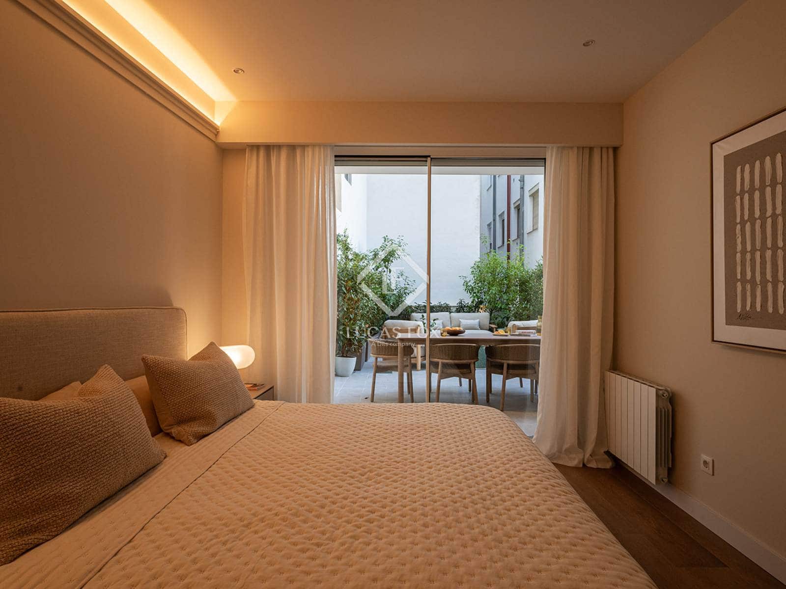 3 soveværelse Lejlighed til salg i Madrid by - € 1.695.000 (Ref: 9219139)