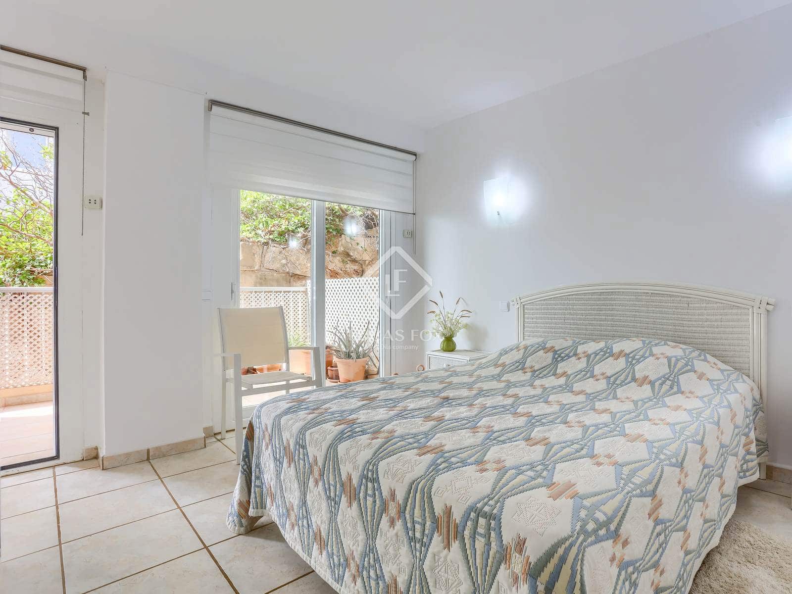 3 sypialnia Apartament na sprzedaż w Santa Ponsa z basenem garażem - 1 060 500 € (Ref: 9219140)