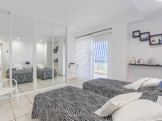 3 slaapkamer Appartement te koop in Santa Ponsa, Calvià met zwembad garage - € 1.060.500 (Ref: 9219140)