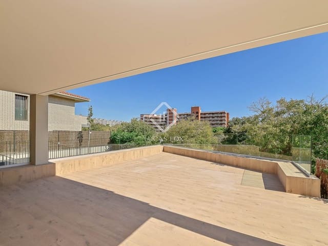 4 sypialnia Willa na sprzedaż w Sant Feliu de Guíxols z basenem garażem - 1 700 000 € (Ref: 9219141)