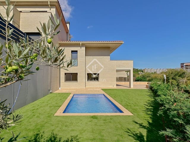 4 camera da letto Villa in vendita in Sant Feliu de Guíxols con piscina garage - 1.700.000 € (Rif: 9219141)