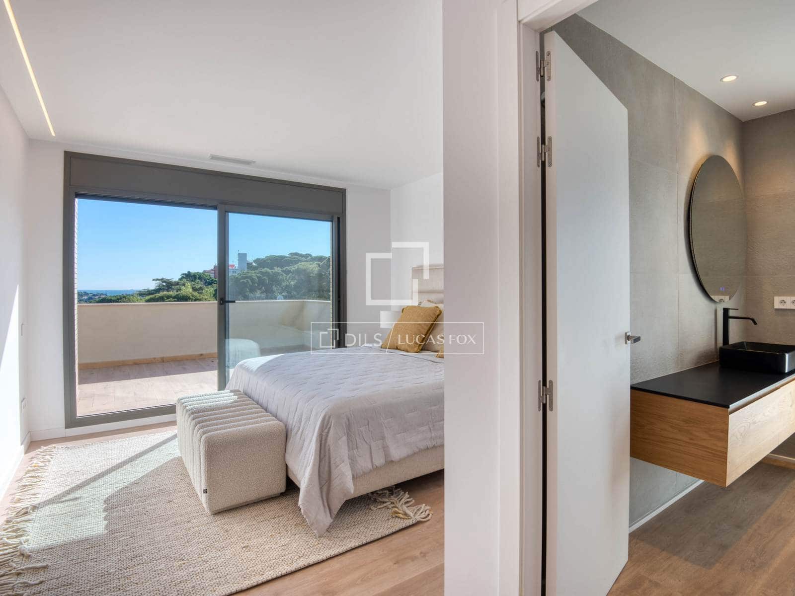 4 bedroom Villa for sale in Sant Feliu de Guixols with pool garage - € 1,700,000 (Ref: 9219141)