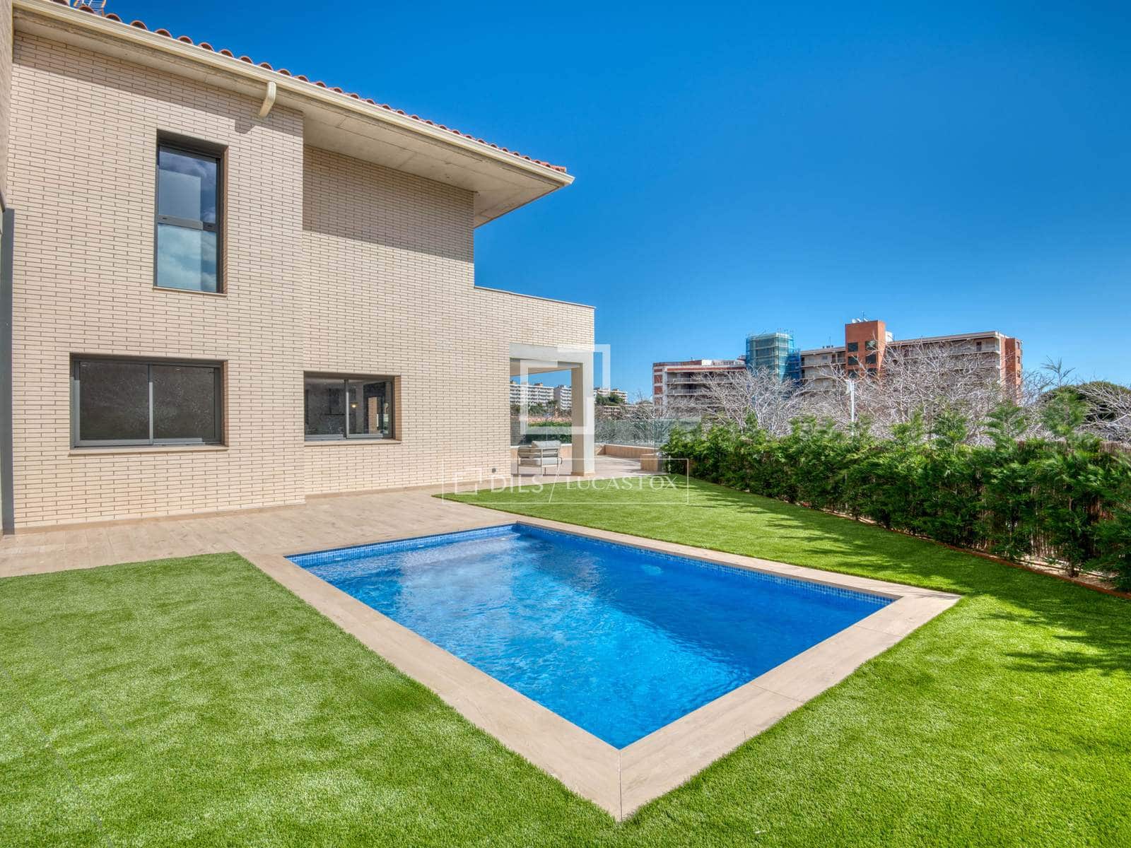 4 bedroom Villa for sale in Sant Feliu de Guixols with pool garage - € 1,700,000 (Ref: 9219141)
