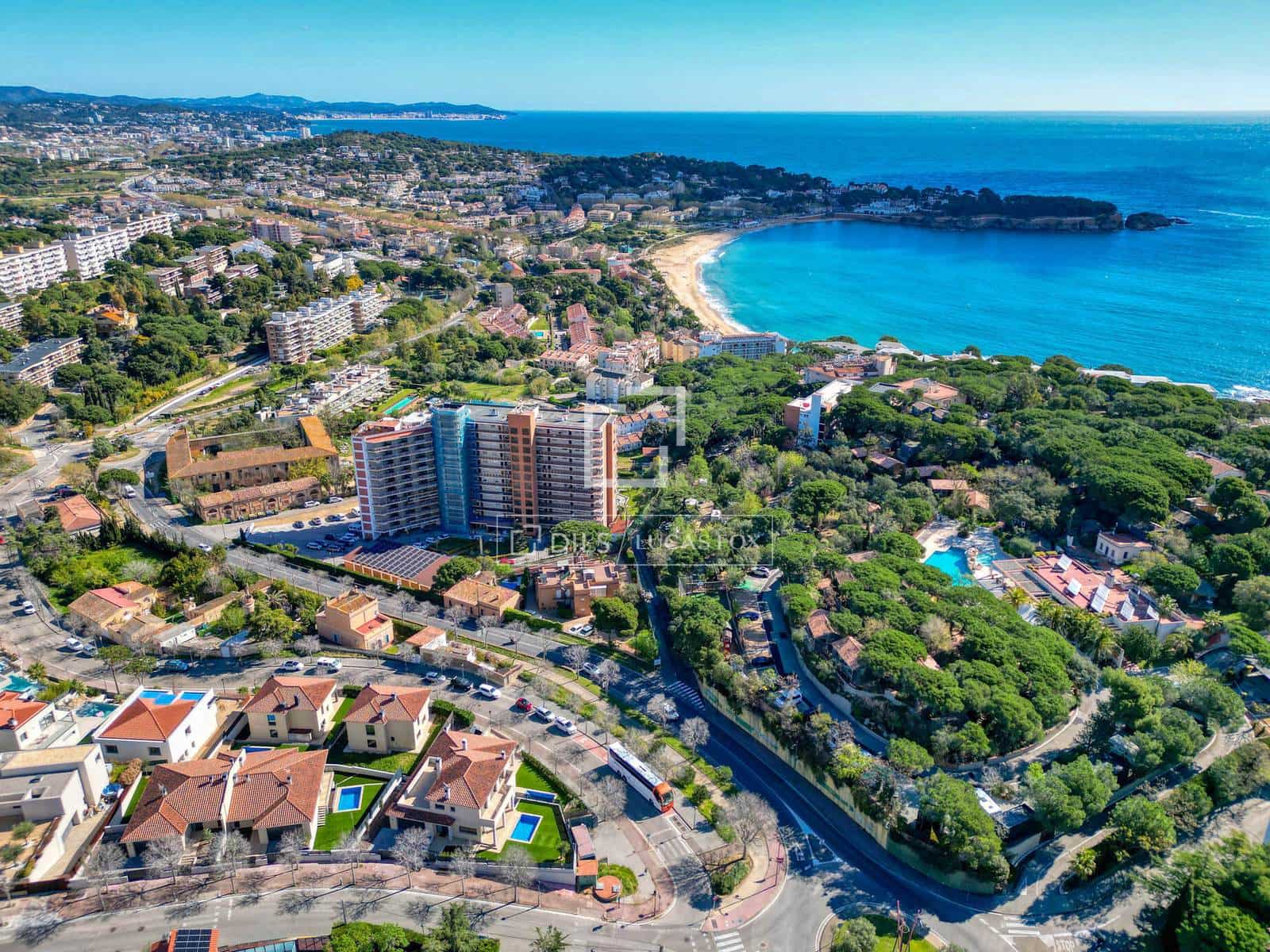 4 bedroom Villa for sale in Sant Feliu de Guixols with pool garage - € 1,700,000 (Ref: 9219141)