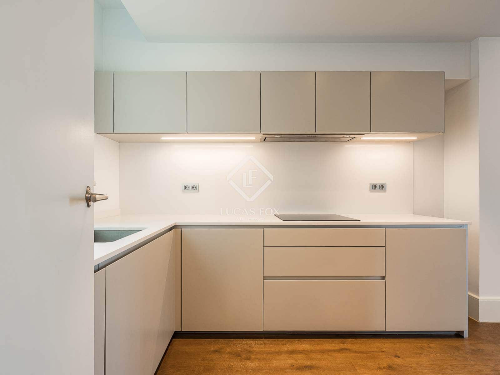 2 slaapkamer Penthouse te koop in Barcelona stad met garage - € 1.700.000 (Ref: 9219358)