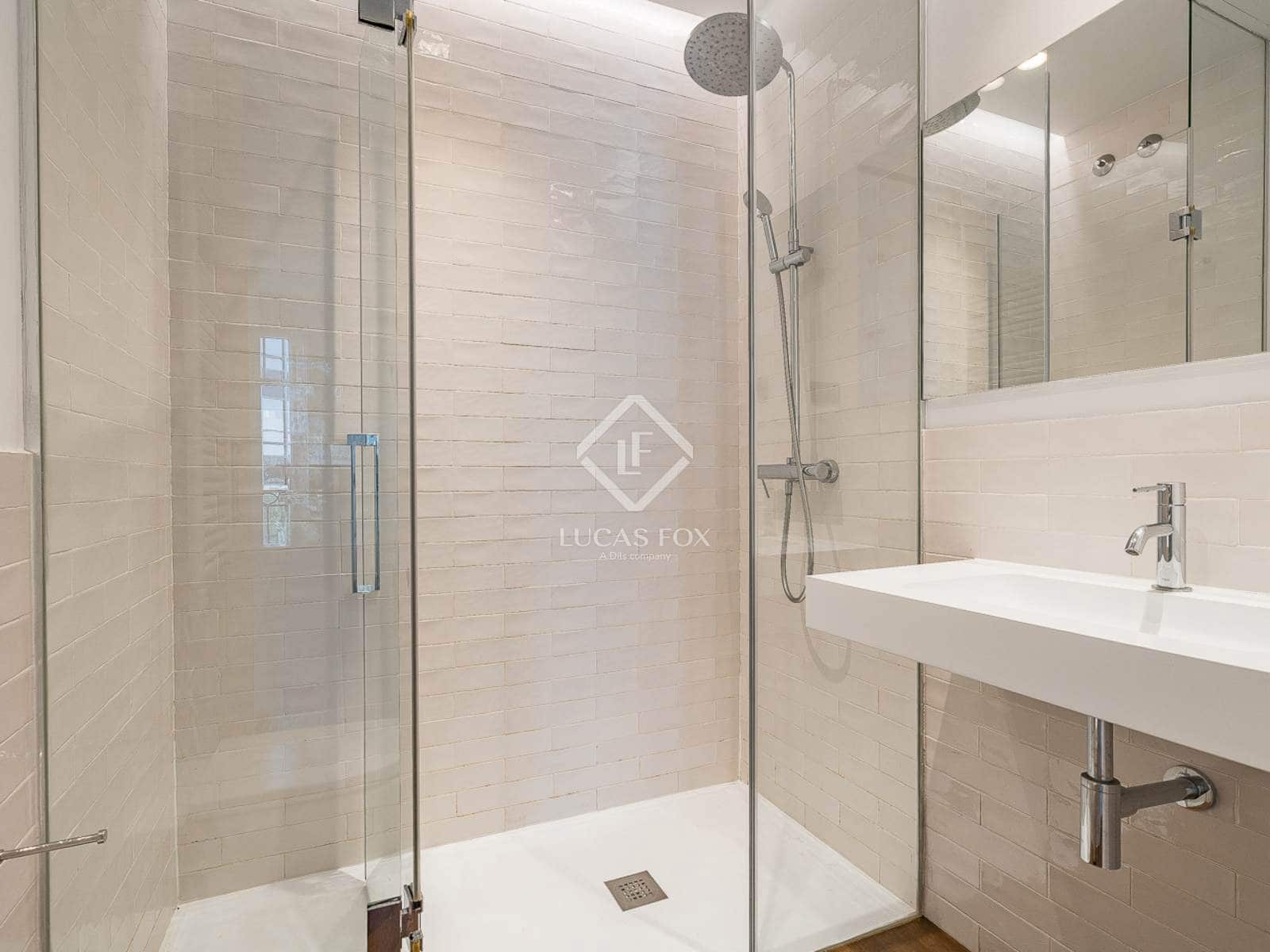 2 slaapkamer Penthouse te koop in Barcelona stad met garage - € 1.700.000 (Ref: 9219358)