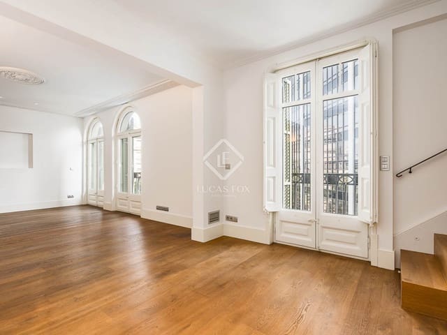 2 slaapkamer Penthouse te koop in Barcelona stad met garage - € 1.700.000 (Ref: 9219358)