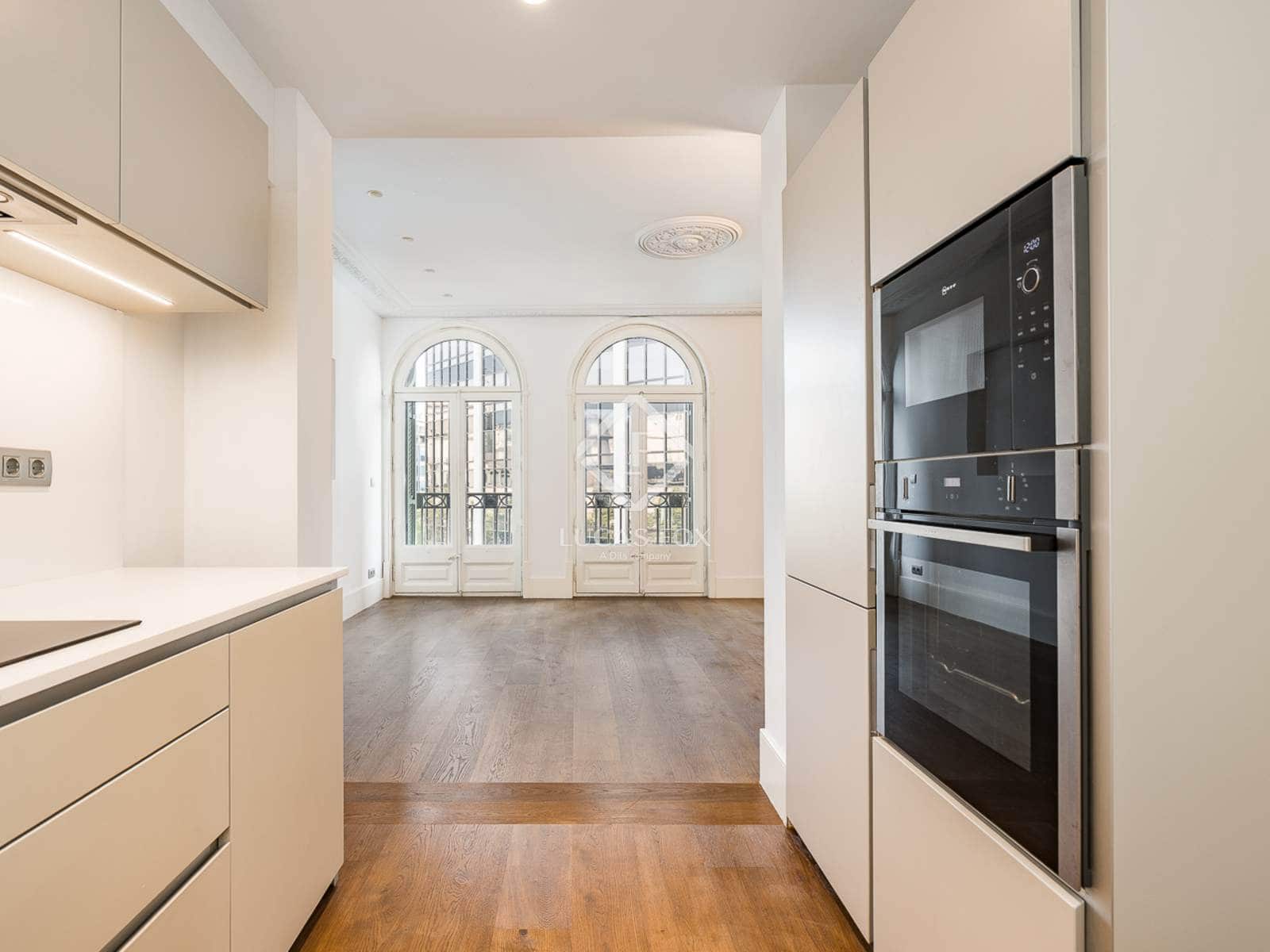 2 slaapkamer Penthouse te koop in Barcelona stad met garage - € 1.700.000 (Ref: 9219358)