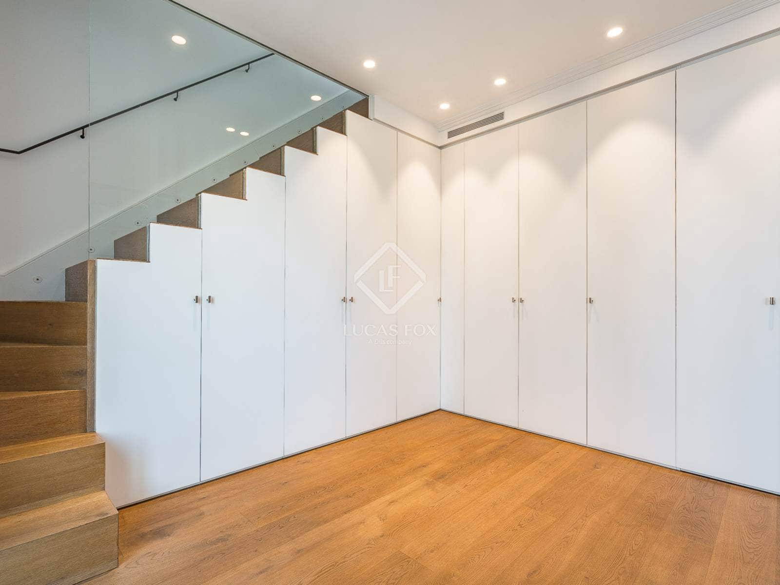 2 slaapkamer Penthouse te koop in Barcelona stad met garage - € 1.700.000 (Ref: 9219358)