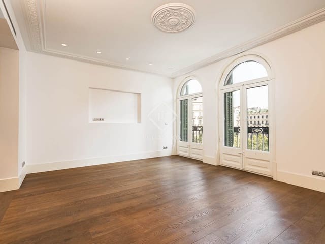 2 slaapkamer Penthouse te koop in Barcelona stad met garage - € 1.700.000 (Ref: 9219358)