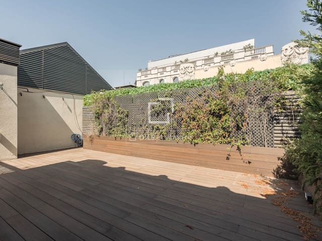 2 sypialnia Penthouse na sprzedaż w Miasto Barcelona z garażem - 1 700 000 € (Ref: 9219358)
