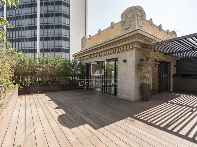 2 sypialnia Penthouse na sprzedaż w Miasto Barcelona z garażem - 1 700 000 € (Ref: 9219358)