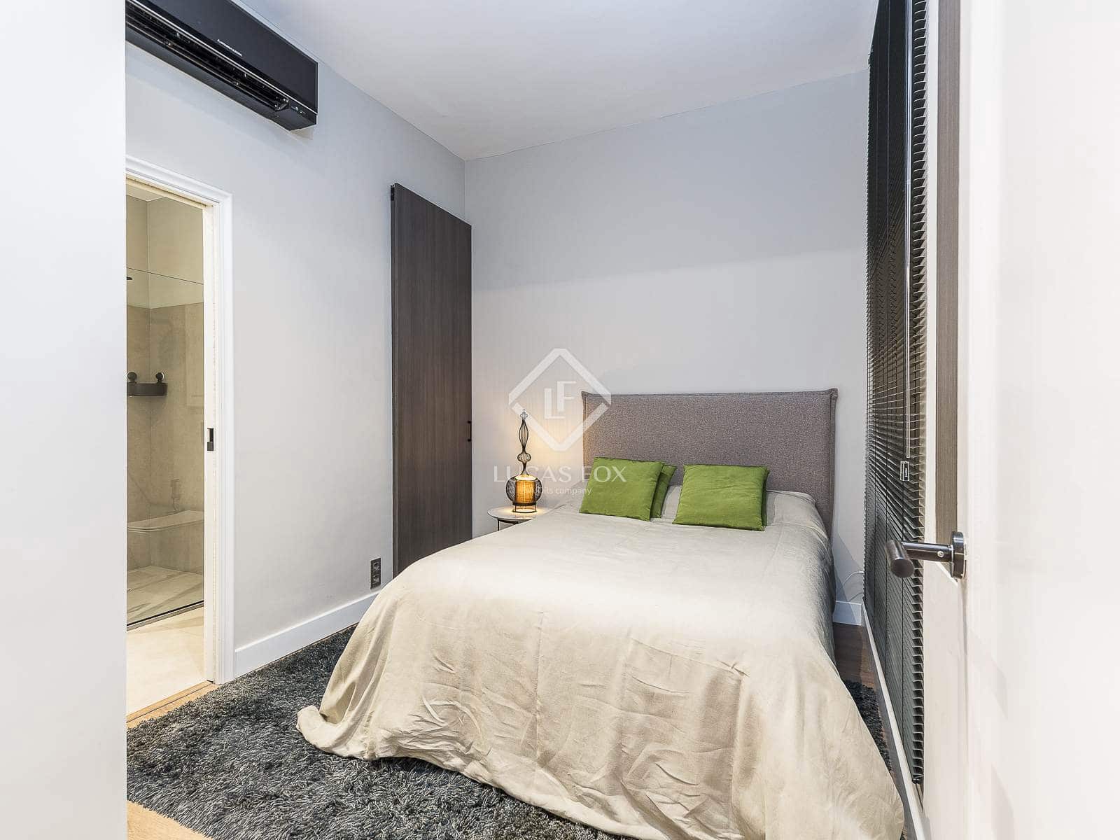 2 soveværelse Lejlighed til salg i Barcelona by - € 1.200.000 (Ref: 9221357)