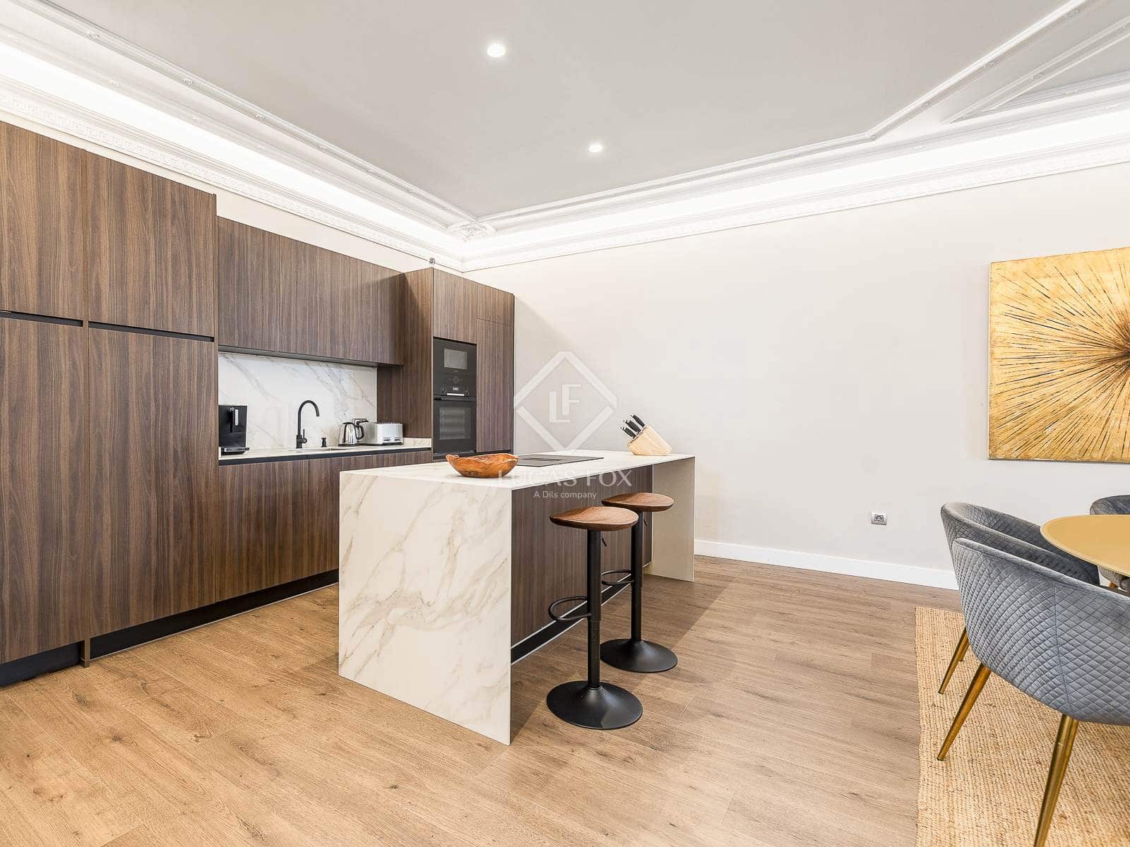 2 soveværelse Lejlighed til salg i Barcelona by - € 1.200.000 (Ref: 9221357)