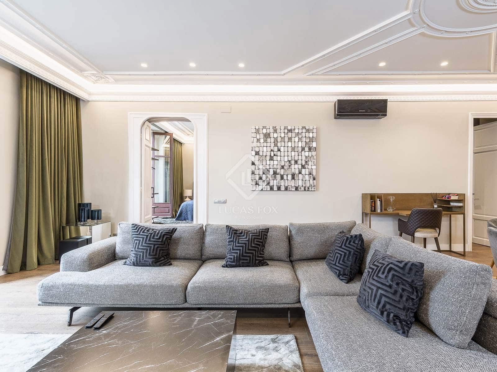 2 soveværelse Lejlighed til salg i Barcelona by - € 1.200.000 (Ref: 9221357)