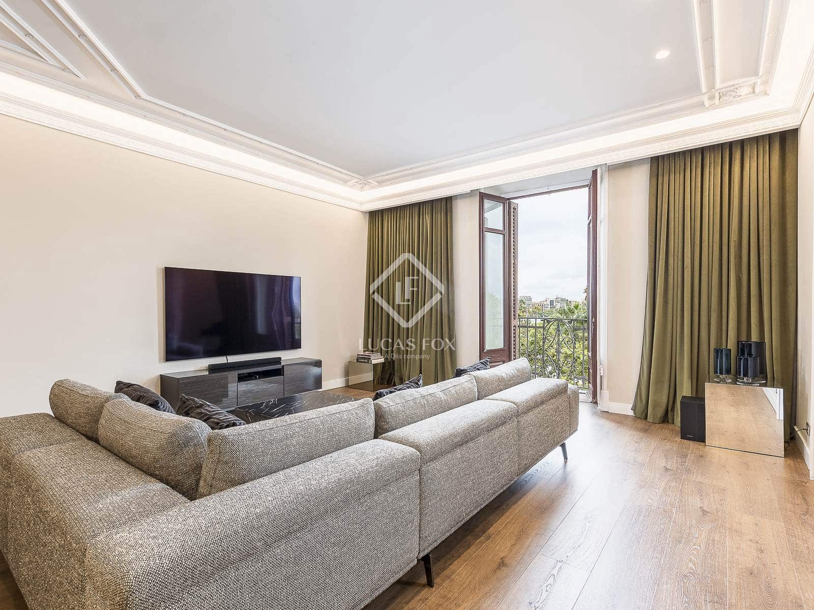 2 soveværelse Lejlighed til salg i Barcelona by - € 1.200.000 (Ref: 9221357)