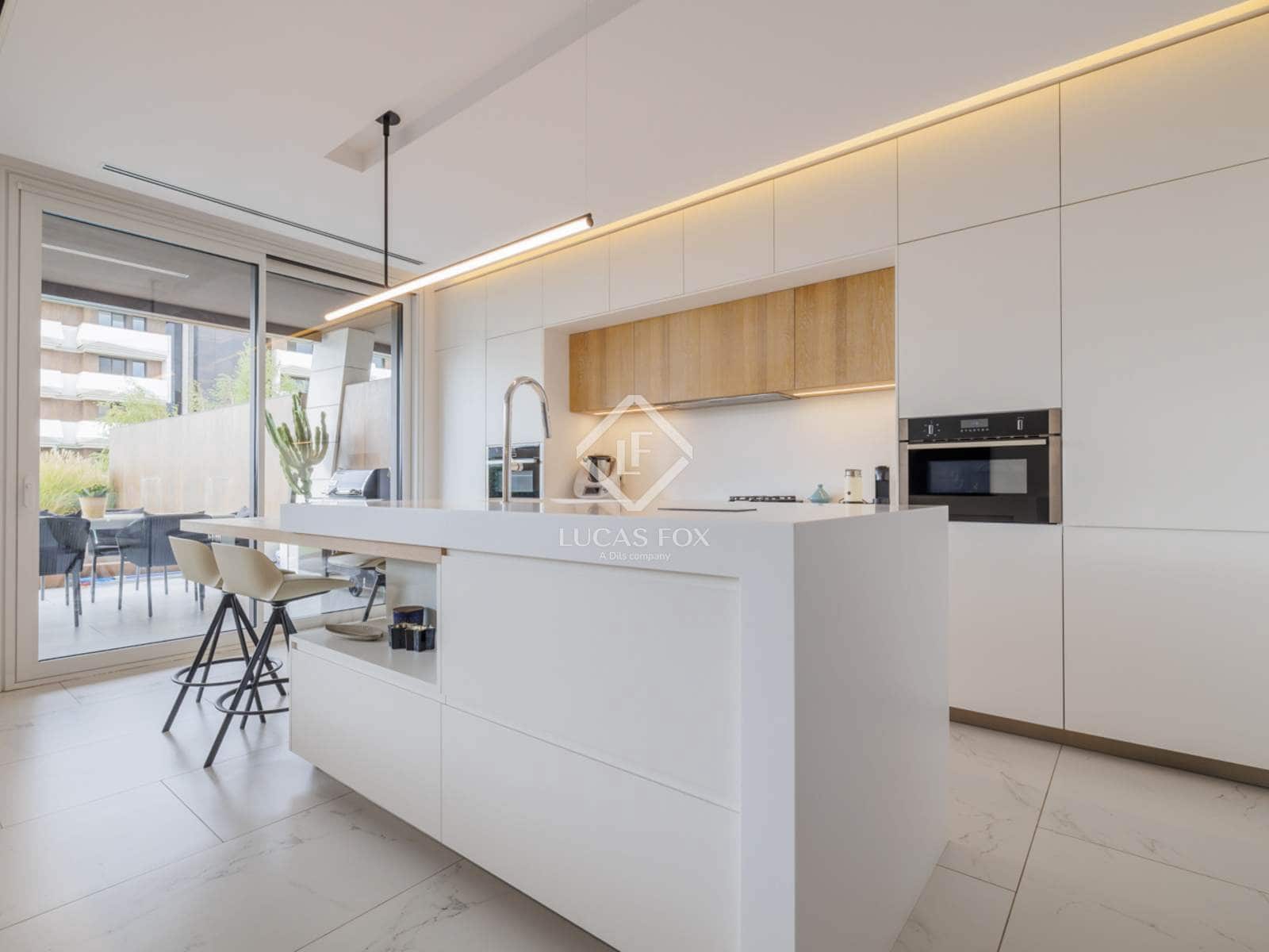 4 soveværelse Lejlighed til salg i Pozuelo de Alarcon - € 2.225.000 (Ref: 9221597)